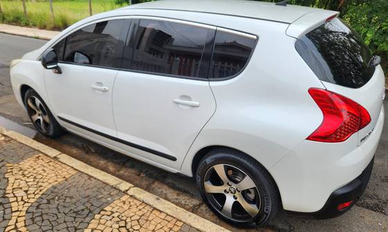 PEUGEOT 3008 1.6 ALLURE THP 16V GASOLINA 4P AUTOMÁTICO